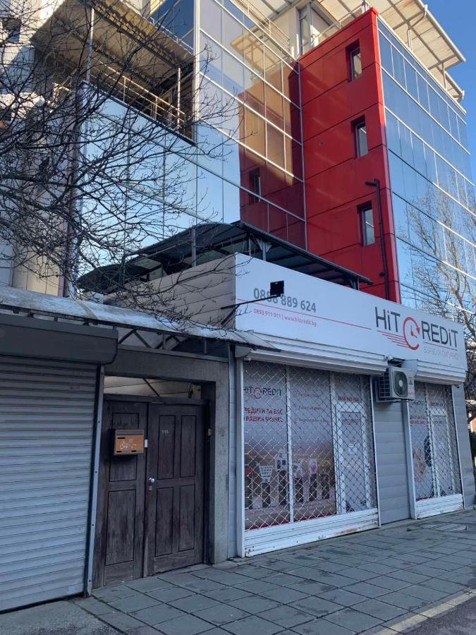 Lilia 3 Self-Check In Apartment With Hot Water Despite Prevention In The Neighborhood, Food And Drink Shop Open Until 10 Pm And Free Parking Area Next Ot 24 Hours Food And Drink Shop And Free Parking Area Sofia Luaran gambar