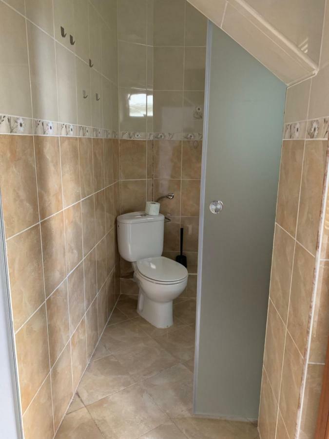 Lilia 3 Self-Check In Apartment With Hot Water Despite Prevention In The Neighborhood, Food And Drink Shop Open Until 10 Pm And Free Parking Area Next Ot 24 Hours Food And Drink Shop And Free Parking Area Sofia Luaran gambar