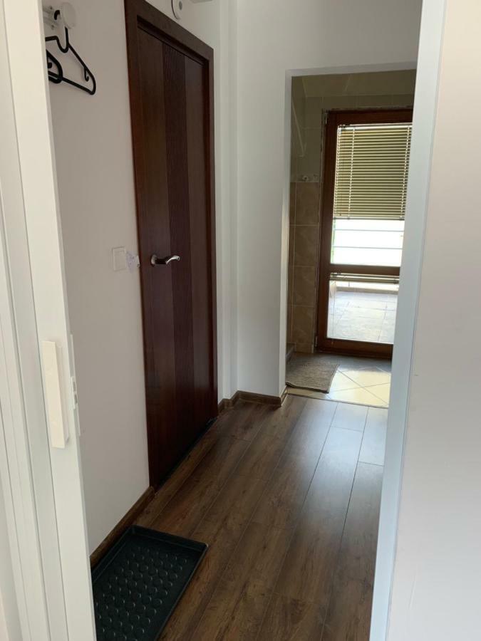 Lilia 3 Self-Check In Apartment With Hot Water Despite Prevention In The Neighborhood, Food And Drink Shop Open Until 10 Pm And Free Parking Area Next Ot 24 Hours Food And Drink Shop And Free Parking Area Sofia Luaran gambar